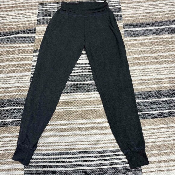 Beyond Yoga Women's Jogger Pants High Rise Pockets Pull On Dark Gray Size Small - Picture 1 of 13